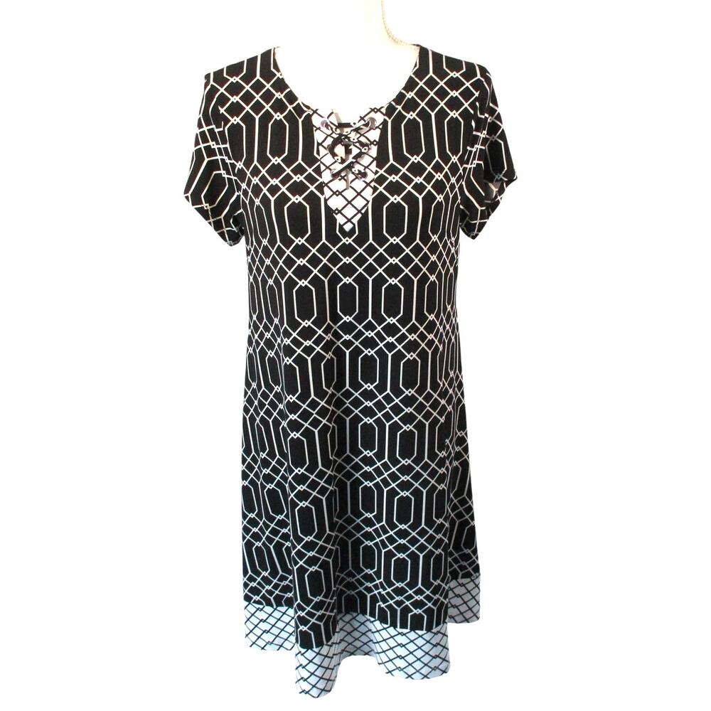 Chico's Women's Black & White Cap Sleeve Stretch Pull Over Dress Size XS